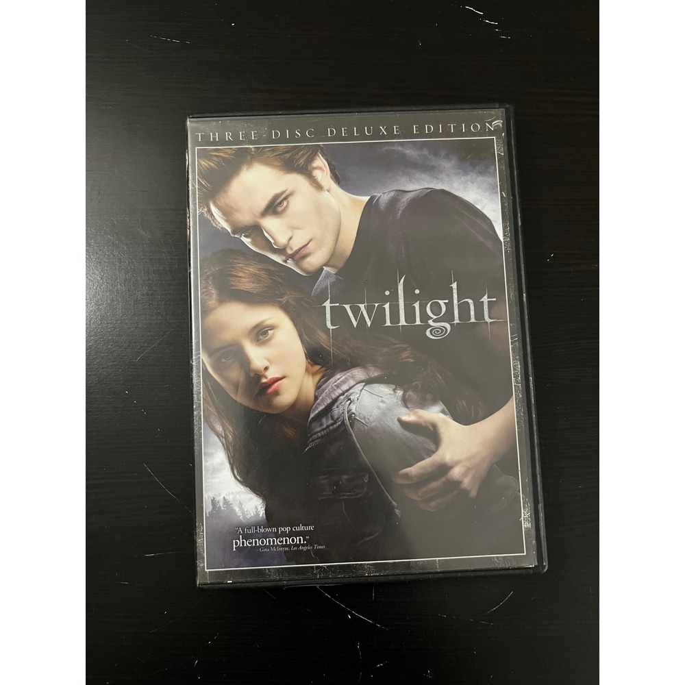 Twilight 3-Disc Special Edition DVD 2009 Kristen Stewart Robert Pattinson